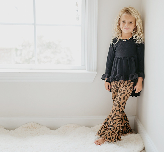 kids outfit black top and leopard print pants